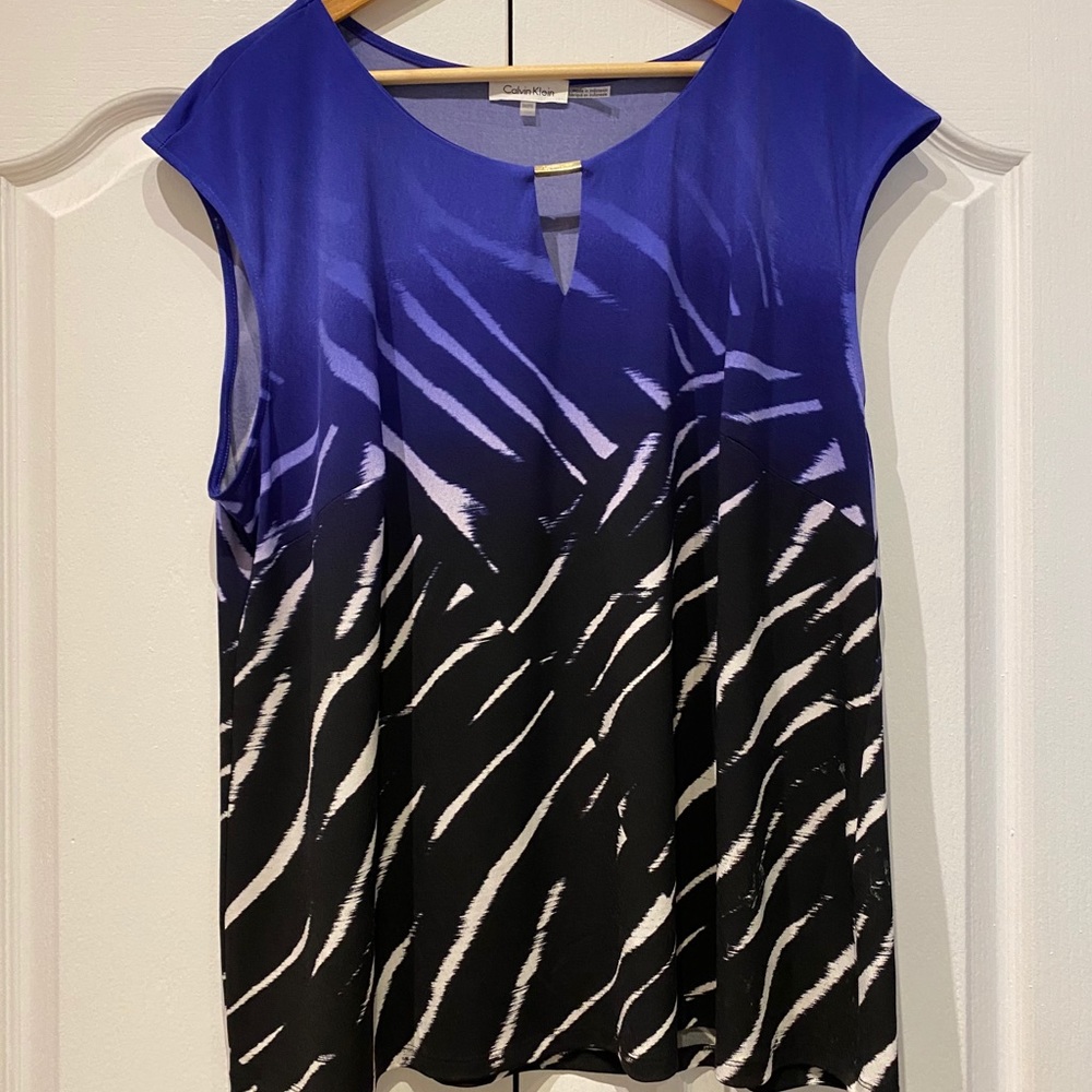 Calvin Klein Size 3X Blouse